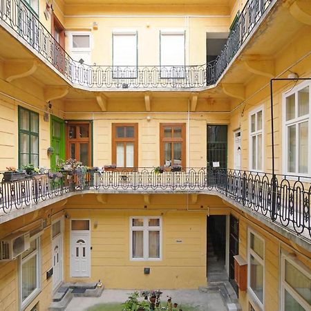 V27 Vadasz Apartment Budapest Ngoại thất bức ảnh